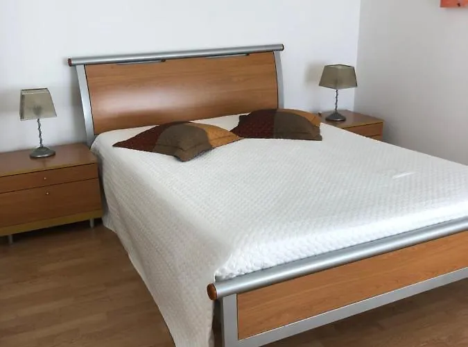 Casa de hóspedes 7 Saias - Centro 3*